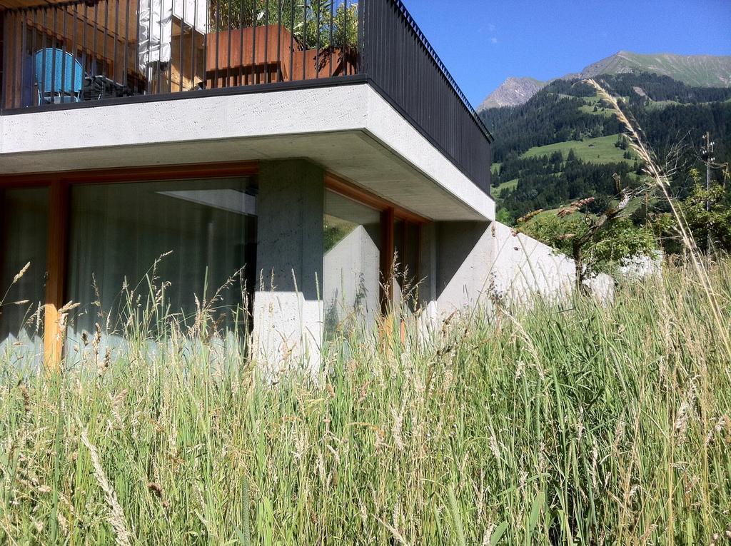 Chalet Park Apartment Mit Sauna Hamam Diemtigen Δωμάτιο φωτογραφία