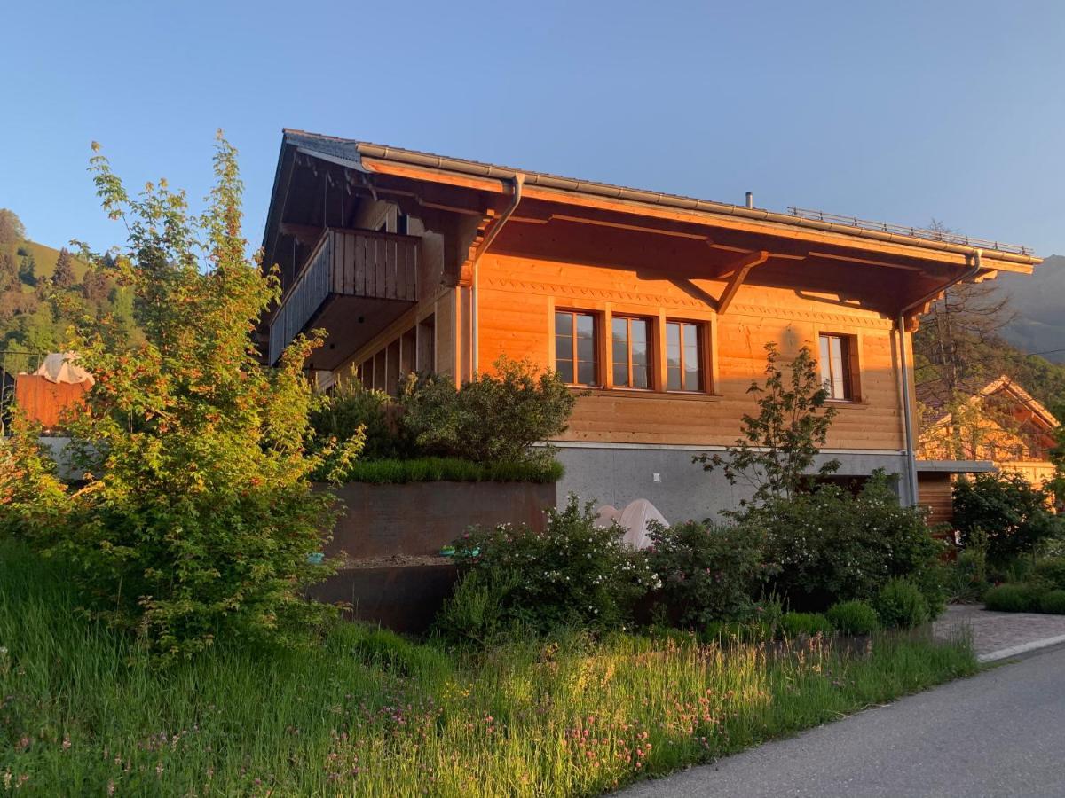 Chalet Park Apartment Mit Sauna Hamam Diemtigen Εξωτερικό φωτογραφία